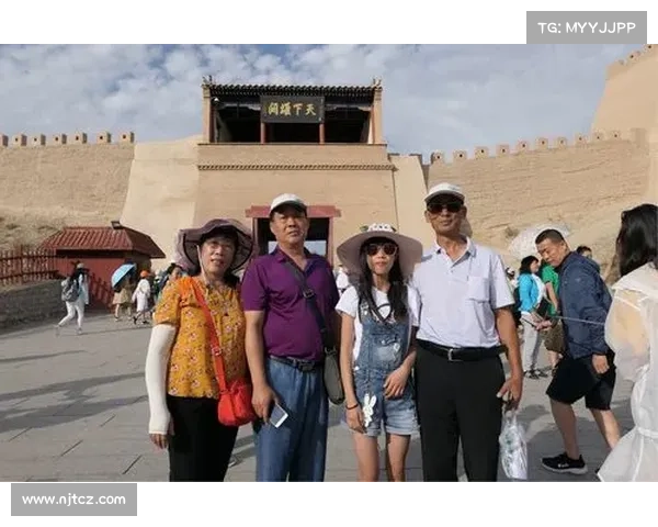 小孔塞桑与家人之间深厚情谊的真挚表达与温暖故事